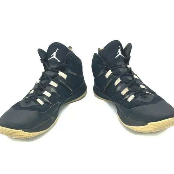 Nike Jordan Flightplate Black Basketball Trainers - Picture 2 of 12